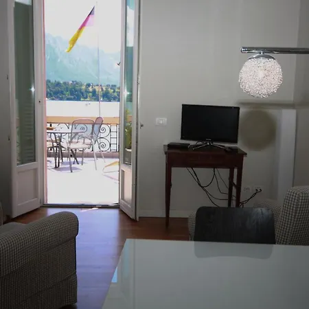 דירה Rodrigo Lake Side Suite *